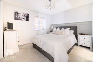 Photo 9- click for photo gallery